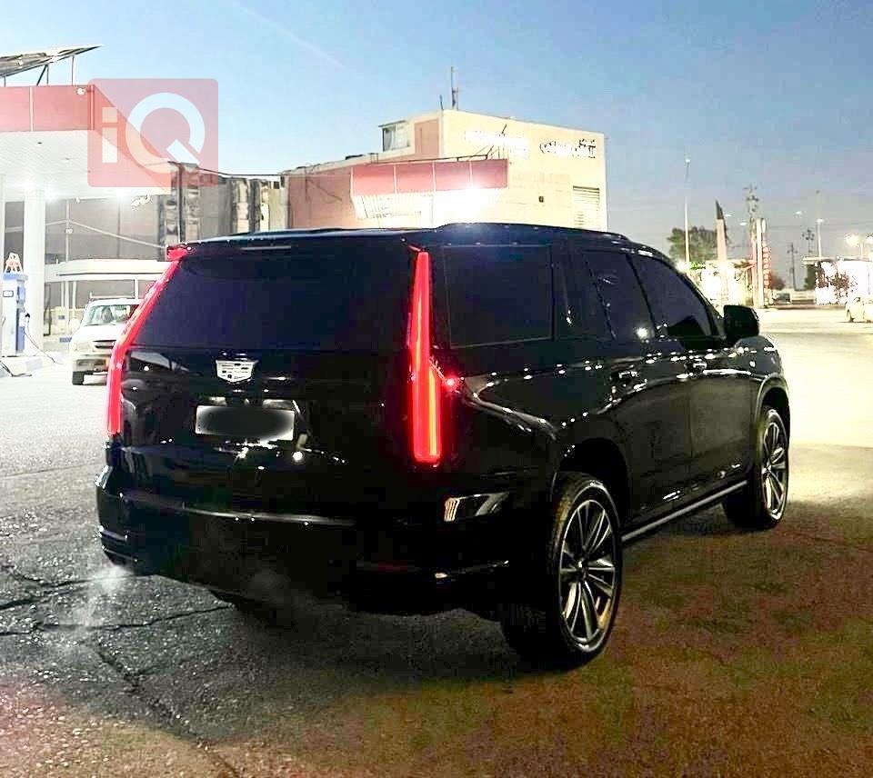 كاديلاك اسكاليد